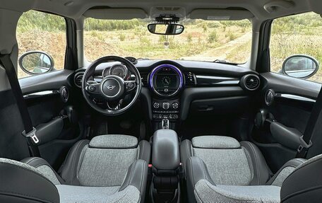 MINI Hatch, 2019 год, 1 600 000 рублей, 5 фотография