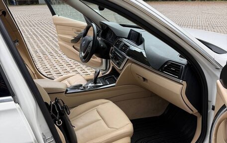 BMW 3 серия, 2014 год, 2 300 000 рублей, 29 фотография