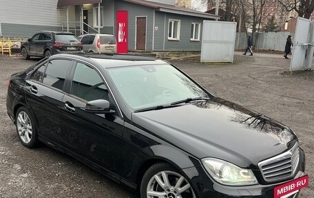 Mercedes-Benz C-Класс, 2013 год, 2 100 000 рублей, 3 фотография