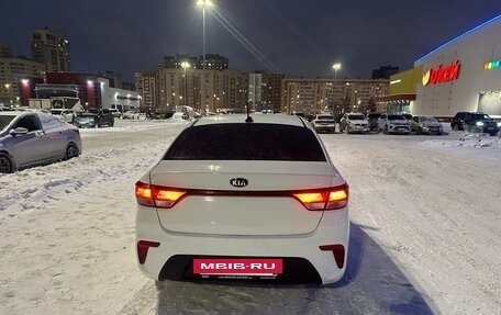 KIA Rio IV, 2018 год, 749 000 рублей, 6 фотография