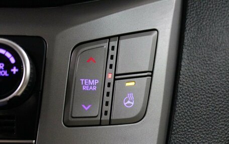 Hyundai H-1 II рестайлинг, 2016 год, 1 930 000 рублей, 18 фотография