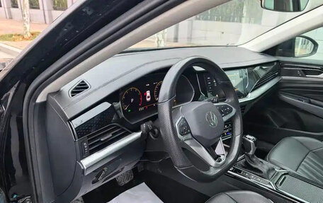 Volkswagen Passat B8 рестайлинг, 2022 год, 1 900 000 рублей, 14 фотография