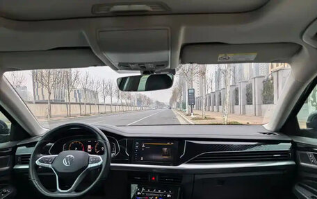 Volkswagen Passat B8 рестайлинг, 2022 год, 1 900 000 рублей, 9 фотография