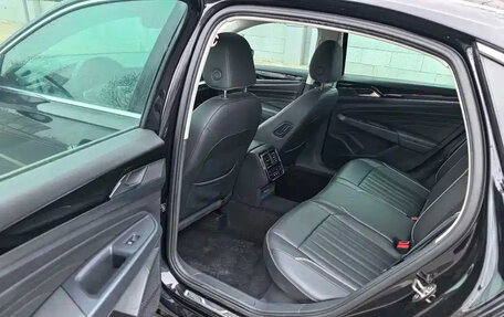 Volkswagen Passat B8 рестайлинг, 2022 год, 1 900 000 рублей, 11 фотография