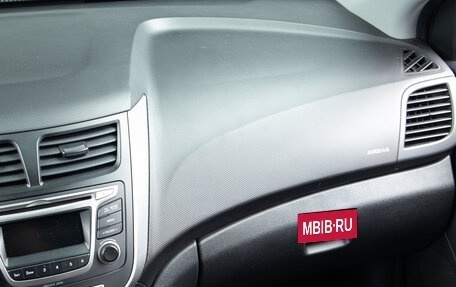 Hyundai Solaris II рестайлинг, 2016 год, 899 000 рублей, 16 фотография