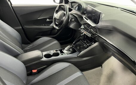 Peugeot 2008 II, 2020 год, 1 850 000 рублей, 13 фотография