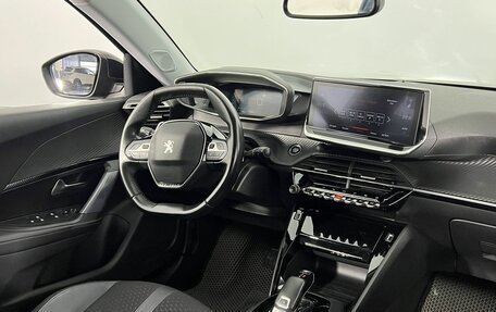 Peugeot 2008 II, 2020 год, 1 850 000 рублей, 14 фотография