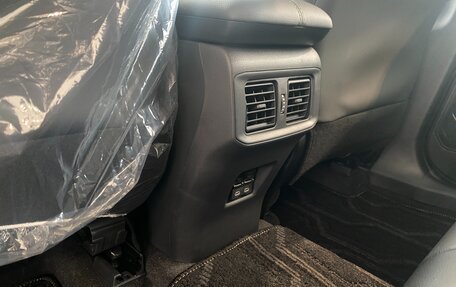 Toyota RAV4, 2025 год, 4 249 000 рублей, 22 фотография