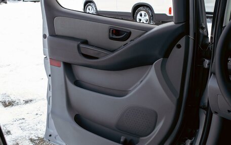 Hyundai Grand Starex Grand Starex I рестайлинг 2, 2011 год, 1 795 000 рублей, 12 фотография