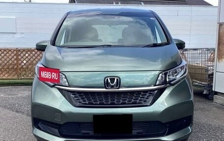 Honda Freed II, 2021 год, 1 135 000 рублей, 2 фотография