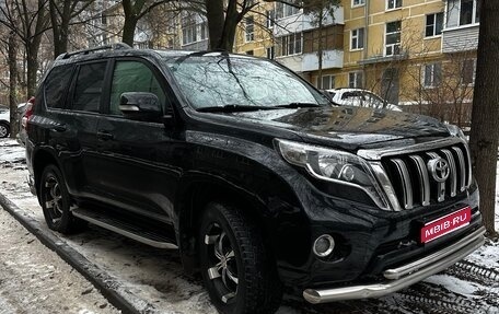 Toyota Land Cruiser Prado 150 рестайлинг 2, 2015 год, 3 400 000 рублей, 1 фотография