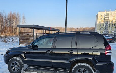 Toyota Land Cruiser Prado 120 рестайлинг, 2004 год, 1 950 000 рублей, 1 фотография