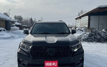 Toyota Land Cruiser Prado 150 рестайлинг 2, 2018 год, 5 000 000 рублей, 1 фотография
