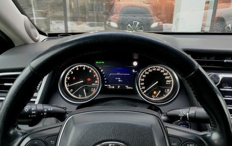 Toyota Camry, 2019 год, 2 837 000 рублей, 15 фотография