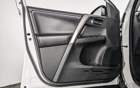 Toyota RAV4, 2017 год, 2 590 000 рублей, 19 фотография