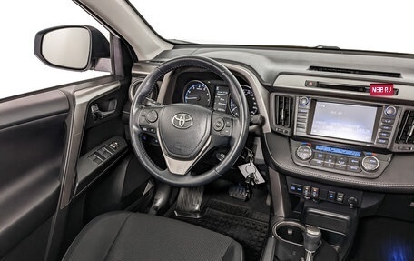 Toyota RAV4, 2017 год, 2 590 000 рублей, 25 фотография