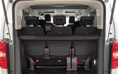 Opel Zafira Life I, 2021 год, 3 670 000 рублей, 10 фотография