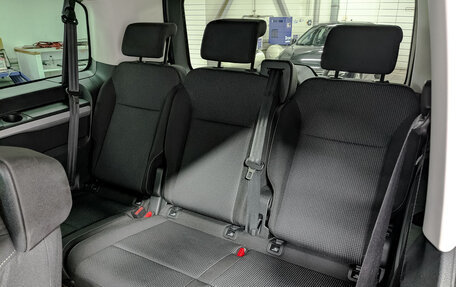 Opel Zafira Life I, 2021 год, 3 670 000 рублей, 24 фотография