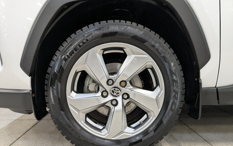 Toyota RAV4, 2020 год, 3 445 000 рублей, 12 фотография