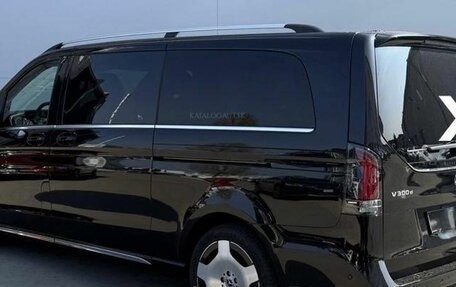 Mercedes-Benz V-Класс, 2025 год, 13 500 000 рублей, 2 фотография