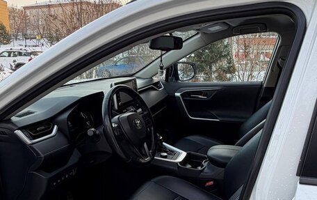 Toyota RAV4, 2020 год, 3 250 000 рублей, 14 фотография