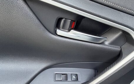 Toyota RAV4, 2020 год, 3 250 000 рублей, 18 фотография