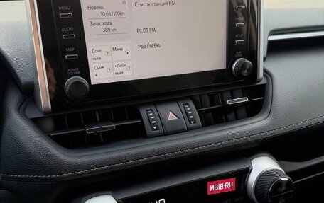 Toyota RAV4, 2020 год, 3 250 000 рублей, 21 фотография