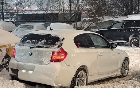 BMW 1 серия, 2011 год, 950 000 рублей, 14 фотография
