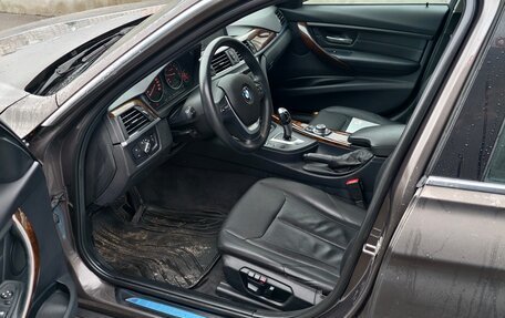 BMW 3 серия, 2012 год, 2 300 000 рублей, 7 фотография