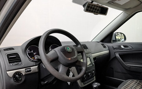 Skoda Yeti I рестайлинг, 2012 год, 1 250 000 рублей, 15 фотография