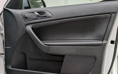 Skoda Yeti I рестайлинг, 2012 год, 1 250 000 рублей, 24 фотография