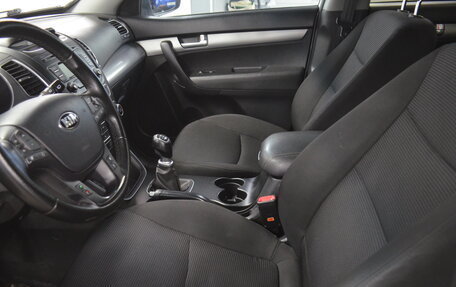 KIA Sorento II рестайлинг, 2012 год, 1 340 000 рублей, 15 фотография