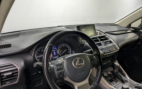 Lexus NX I, 2017 год, 3 190 000 рублей, 13 фотография