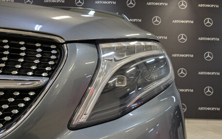 Mercedes-Benz V-Класс, 2021 год, 6 600 000 рублей, 11 фотография