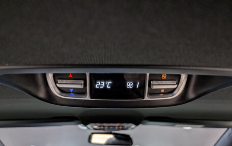 Mercedes-Benz V-Класс, 2021 год, 6 600 000 рублей, 22 фотография