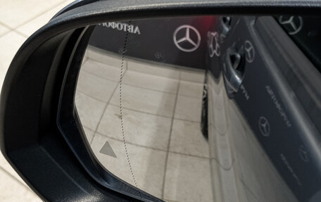 Mercedes-Benz V-Класс, 2021 год, 6 600 000 рублей, 25 фотография