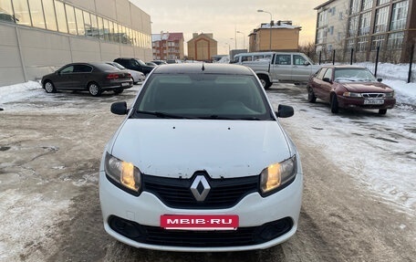 Renault Logan II, 2016 год, 460 000 рублей, 2 фотография