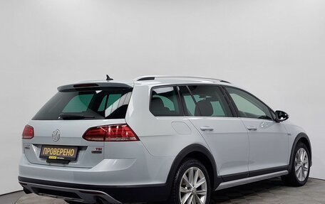 Volkswagen Golf VII, 2017 год, 1 950 000 рублей, 5 фотография