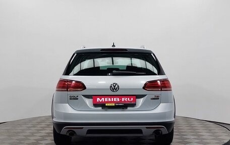 Volkswagen Golf VII, 2017 год, 1 950 000 рублей, 6 фотография