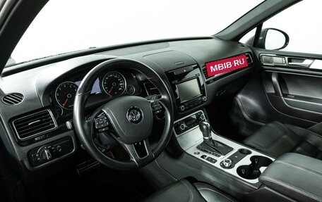 Volkswagen Touareg III, 2012 год, 1 999 898 рублей, 11 фотография