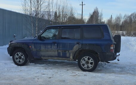 Nissan Patrol, 1999 год, 700 000 рублей, 2 фотография
