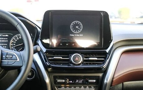 Toyota Urban Cruiser, 2025 год, 3 210 000 рублей, 11 фотография