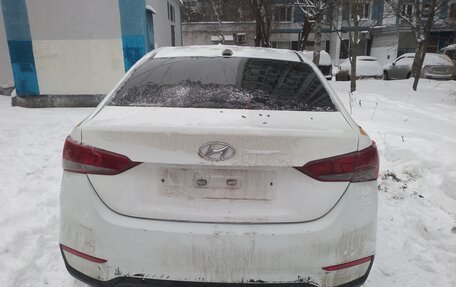 Hyundai Solaris II рестайлинг, 2018 год, 600 000 рублей, 6 фотография