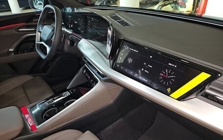 Audi Q5, 2025 год, 8 888 888 рублей, 18 фотография