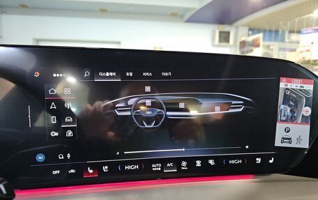 Audi Q5, 2025 год, 8 888 888 рублей, 26 фотография