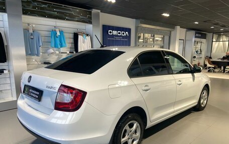 Skoda Rapid I, 2017 год, 1 050 000 рублей, 4 фотография