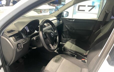 Skoda Rapid I, 2017 год, 1 050 000 рублей, 15 фотография