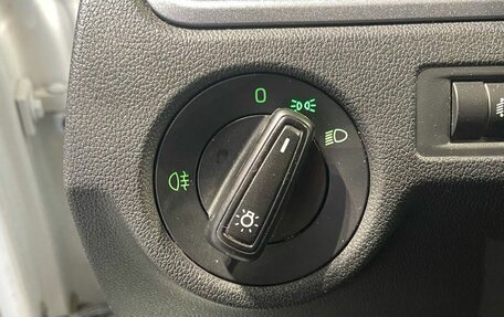 Skoda Rapid I, 2017 год, 1 050 000 рублей, 17 фотография