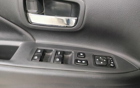 Mitsubishi Outlander III рестайлинг 3, 2015 год, 1 549 000 рублей, 19 фотография