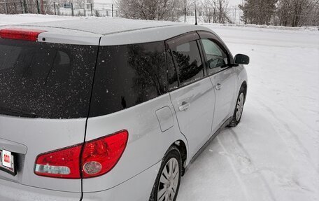 Nissan Wingroad III, 2009 год, 850 000 рублей, 2 фотография